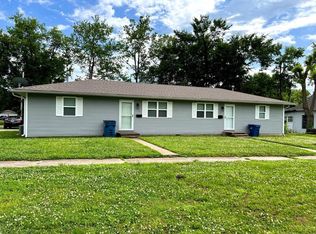 718-720 Walnut St, Carthage, MO 64836