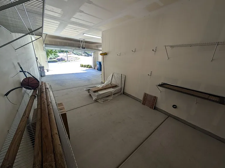 3622 Portiani Dr — Photo 43
