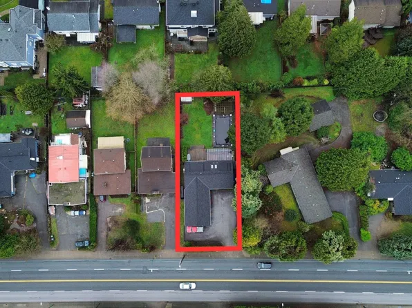 895 Como Lake Ave, Coquitlam, BC V3J 3N2