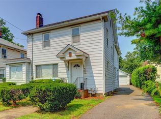 89 Elizabeth Ave, Hempstead, NY 11550