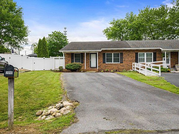 4th image of 2090 Annandale Ct