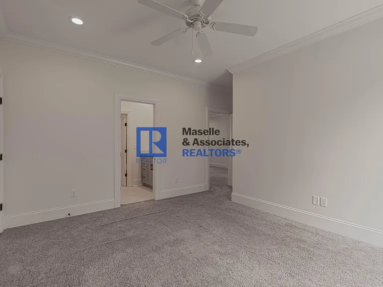 412 Dover Ln — Photo 58