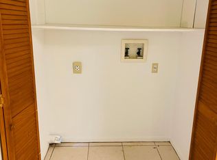 554 Taylor Rd, Pt Orange, FL 32127