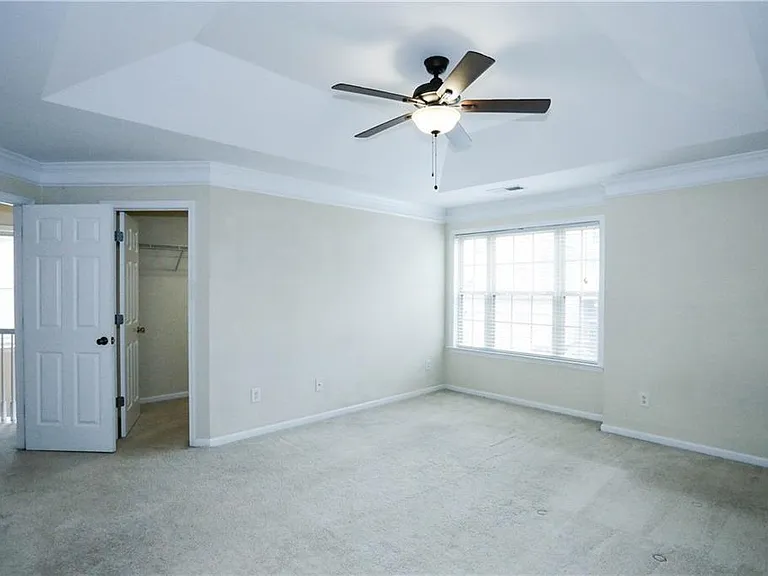 1187 Kendrew Pass — Photo 15