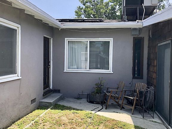 5th image of 8931 Kester Ave