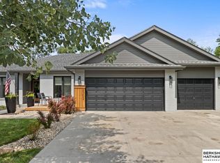 2302 S 178th St, Omaha, NE 68130