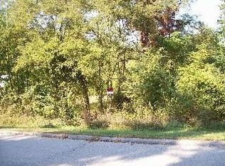 15 Stephen Dr, East Fishkill, NY 12533