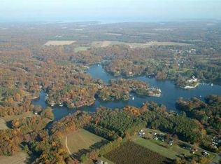 599 Johns Neck Rd, Weems, VA 22576