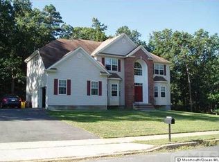 2 Chopin Pl, Jackson, NJ 08527