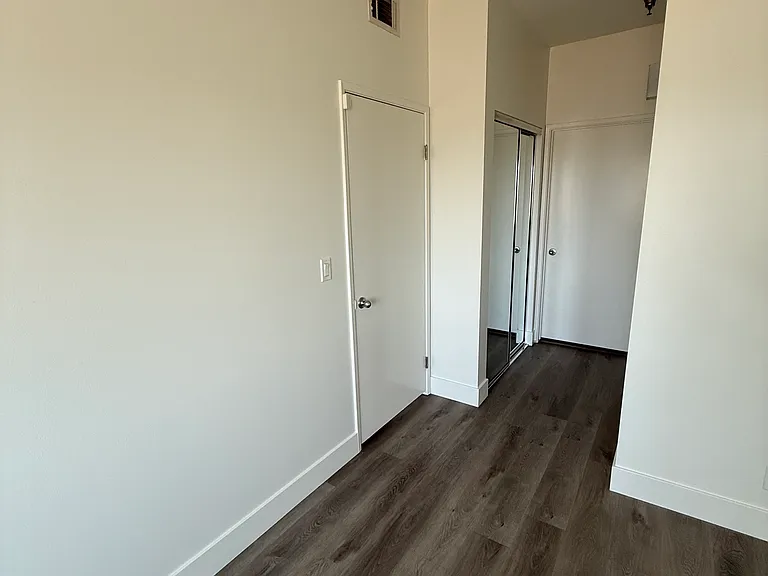 13748 Sherman Way — Photo 6