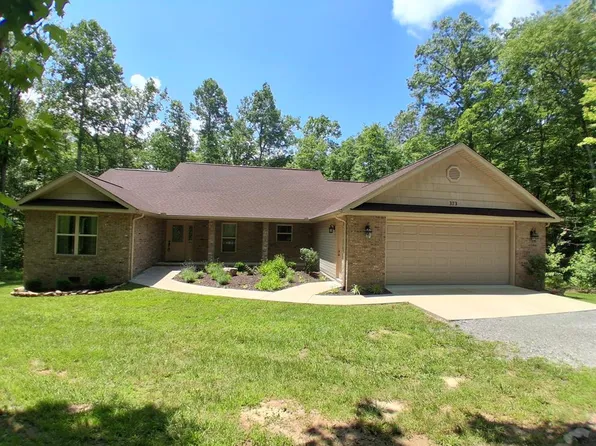373 Cumberland Cove Rd, Monterey, TN 38574