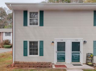 1136 Nottingham Cir, Cary, NC 27511