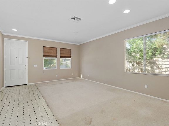 4th image of 32102 Poppy Way