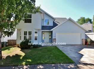 10933 NW Barrett Way, Portland, OR 97229