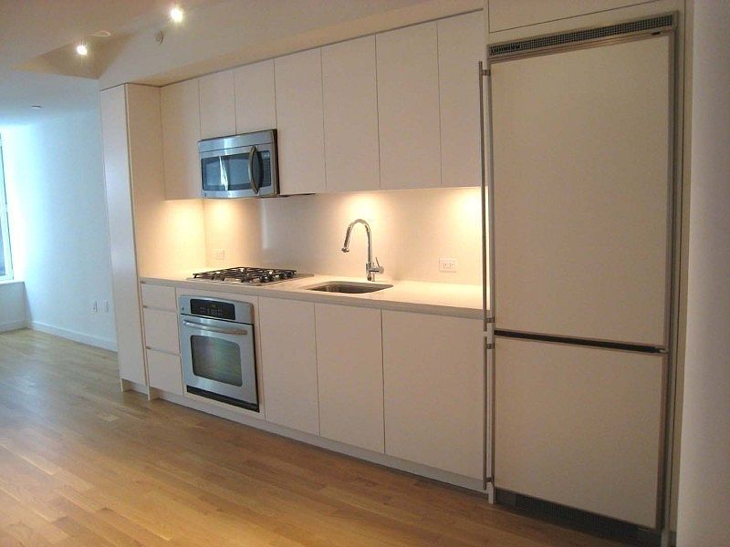 1st image of 90 William St APT 11D