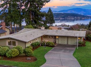 17103 NE 5th Pl, Bellevue, WA