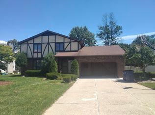 198 Ranch Trl W, Buffalo, NY 14221