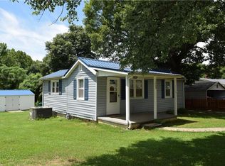 1205 Odell St, Madison, NC 27025