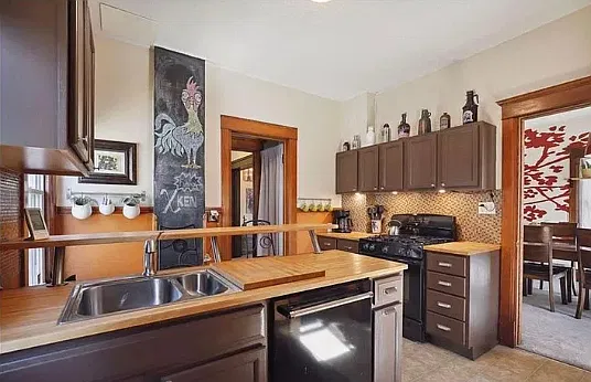3 bed, 1495 sqft, $2,495 — Photo 3