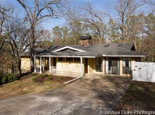 1230 N Eastwood Dr, Fayetteville, AR 72701