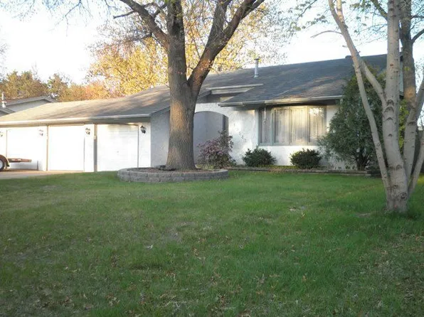 10543 Pierce St NE, Blaine, MN 55434