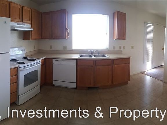 2nd image of 1811 1/2 H St