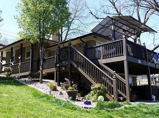 50 Beach Dr, Lake Tapawingo, MO 64015