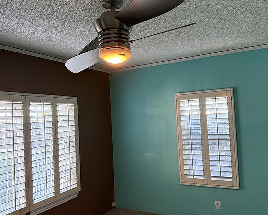 5th image of 1457 W 92nd St