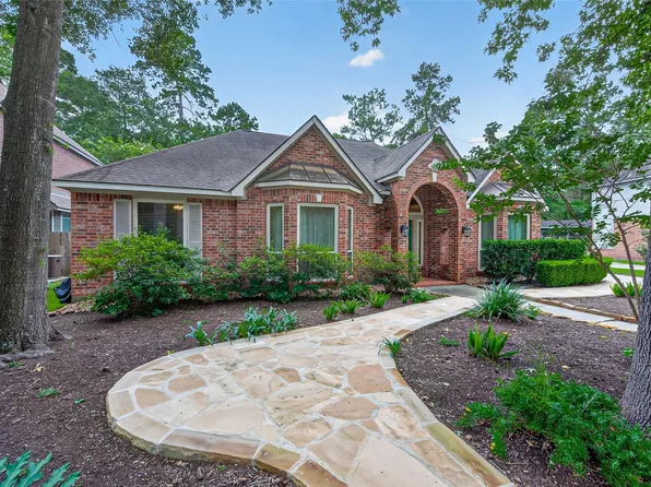 7 Windridge Pl, Spring, TX 77381