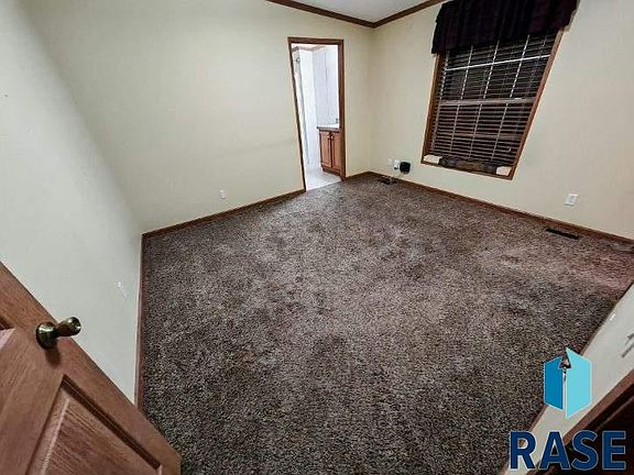 4th image of 908 N Garfield Ave Trailer 11