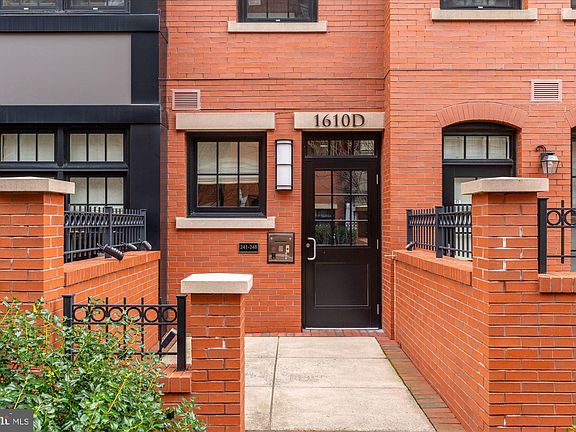 3rd image of 1610 N Queen St #244