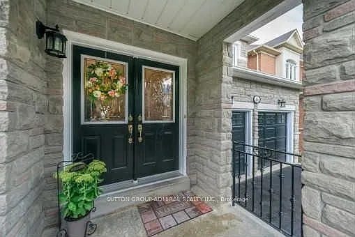 46 Oceanview St — Photo 2