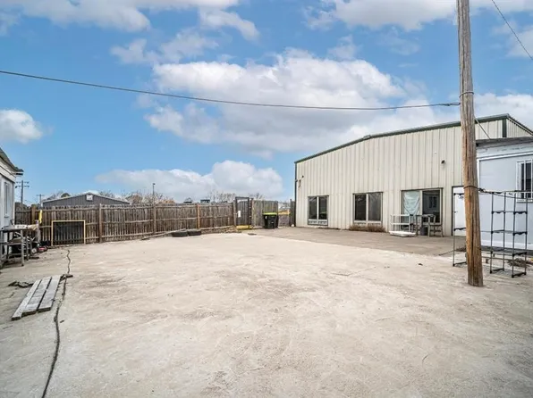1333 W 1st St, Wewoka, OK 74884