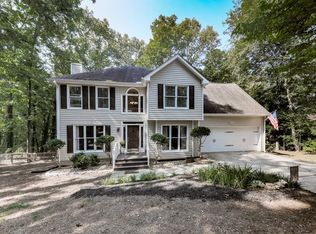 2054 Laurel Cv, Ball Ground, GA 30107