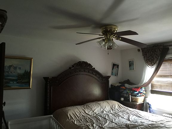 4th image of 16605 71st Ave