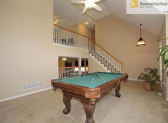 3rd image of 501 NE Diana Ct