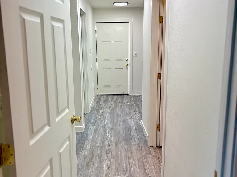Northwood Apartments — Photo 10