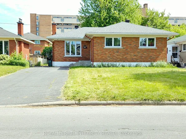 1764 Gage Cres, Ottawa, ON K2C 0Z9