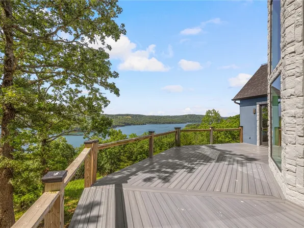 444 Beaverview Dr, Eureka Springs, AR 72631