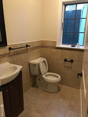 Rented by Oxford Property Group | media 19