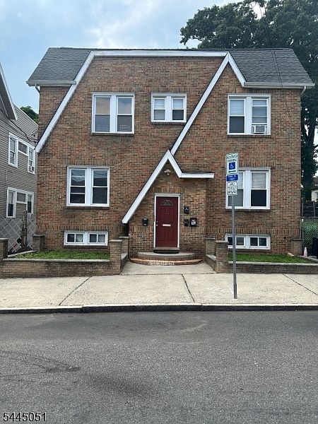 1st image of 31-33 Norman Rd #31