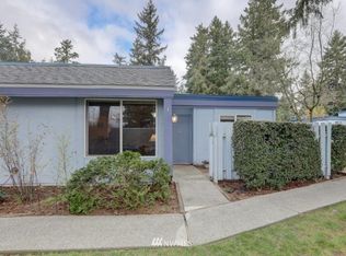 4308 NE Sunset Blvd #D1, Renton, WA 98059