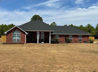 15097 Wagon Wheel Cir, Chandler, TX 75758