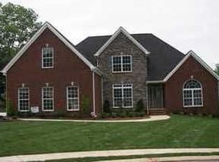 4082 Windward Cove Ln, Apison, TN 37302