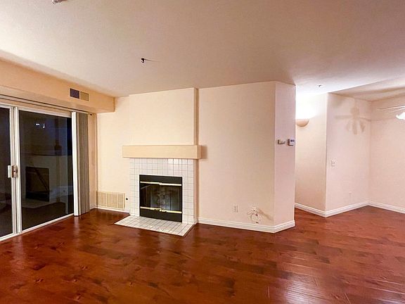 3rd image of 11215 Affinity Ct Unit 77