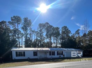 1401 Ridgewood Dr, Lillian, AL 36549