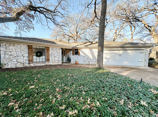 2204 Ridgedale Dr, Arlington, TX 76013