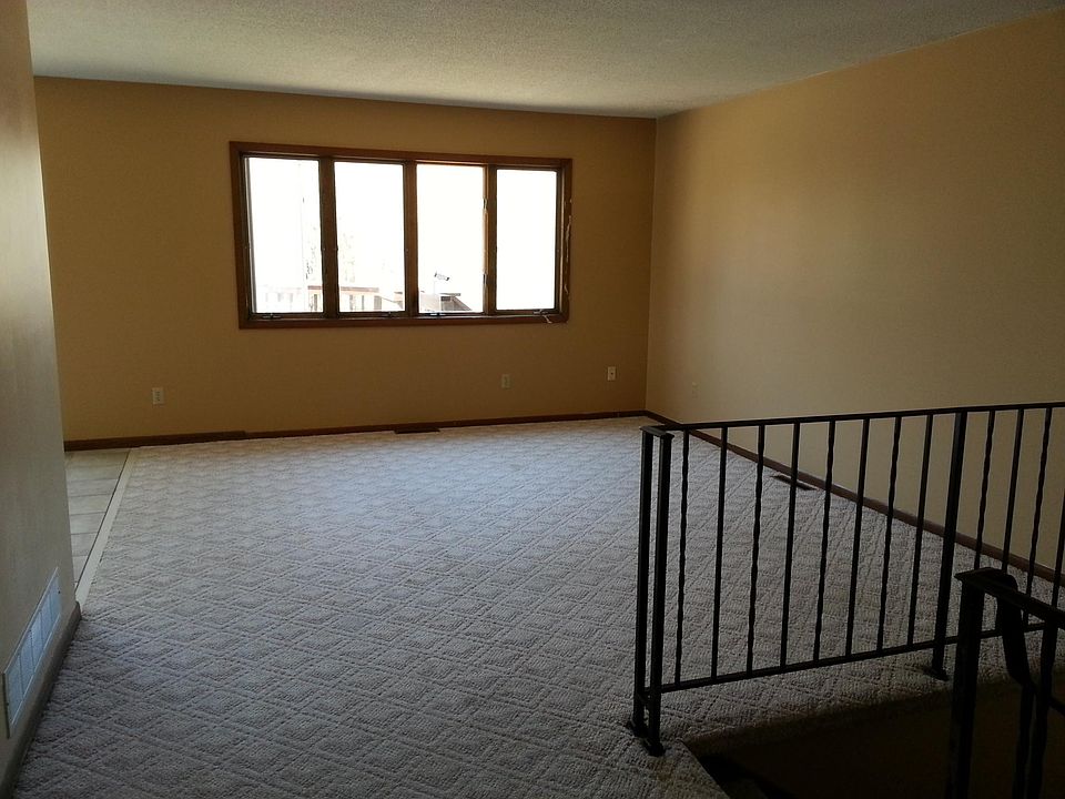 1st image of 3017 Payne Ave