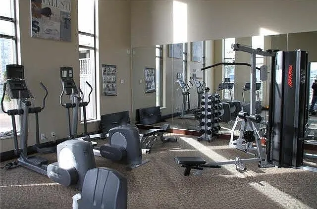 2345 Madison Ave #1906 — Photo 9
