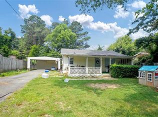 5231 Groovers Landing Rd SE, Acworth, GA 30101